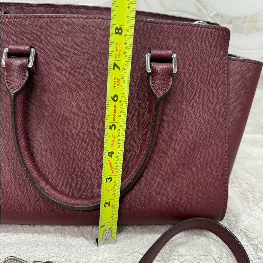 EUC Michael Kors Selma Burgandy/Wine/Bordeaux Satchel - Picture 8 of 8